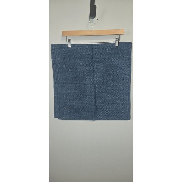 Set of 2 Marine Blue Pillow Covers 18 x 18"Textured Throw Pillow Covers NWOT - Picture 5 of 10